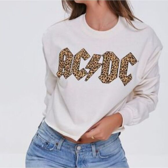 ACDC Women's White Crewneck Long Sleeve Crop Leopard Graphic T-Shirt - Picture 1 of 15